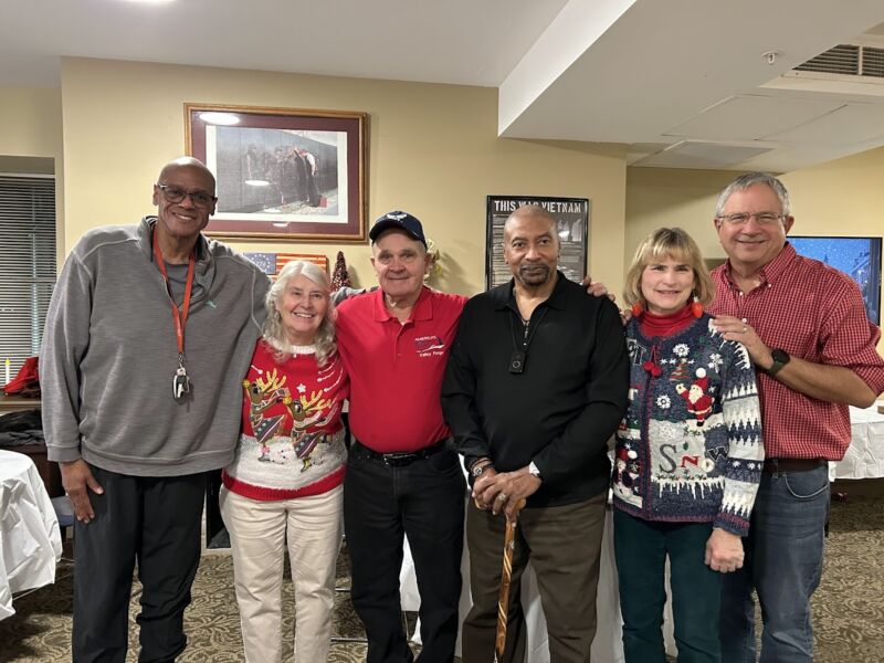 Image for the Tweet beginning: Last week, The Whitehall Apartments