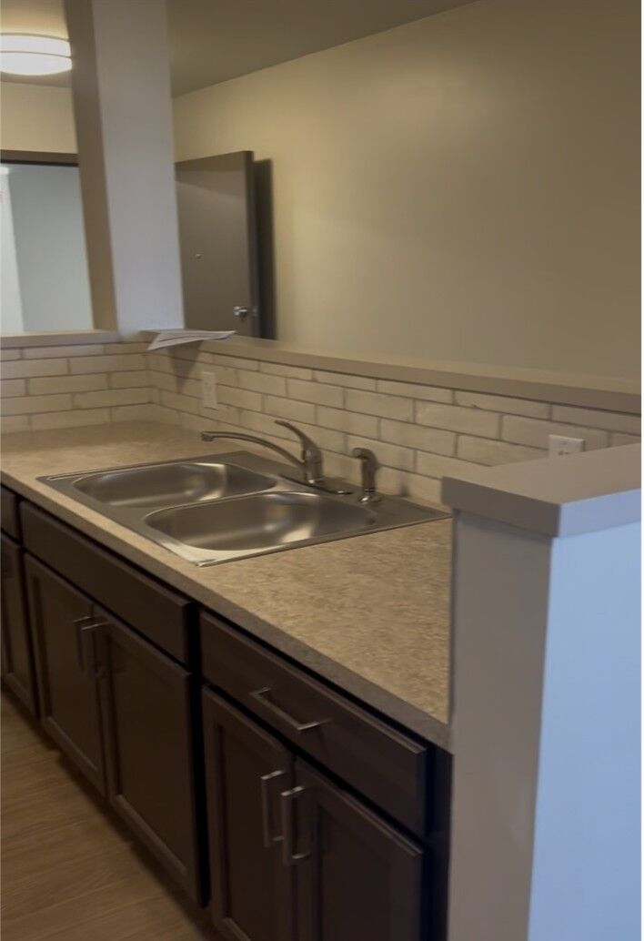 Image for the Tweet beginning: Construction is moving along on